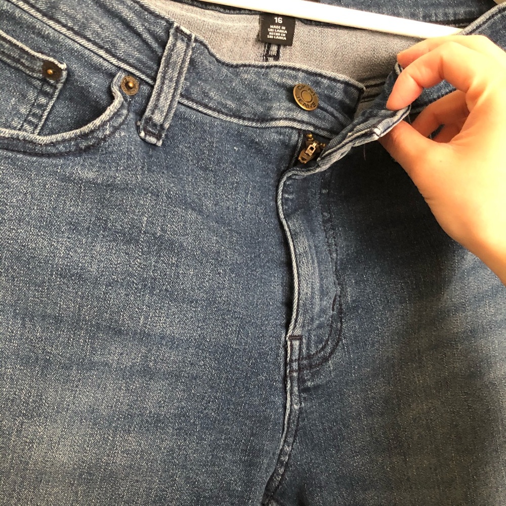 Pants - Picture 2 of 6